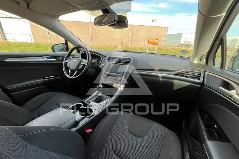 2015 Ford Mondeo