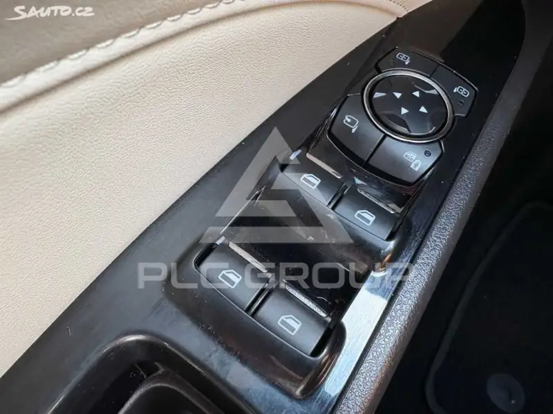 2015 Ford Mondeo