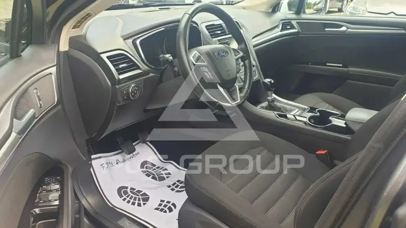 2015 Ford Mondeo