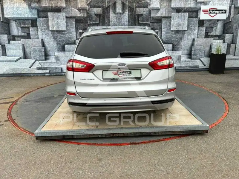 2015 Ford Mondeo