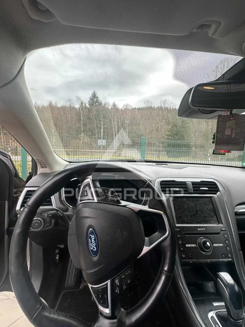 2015 Ford Mondeo