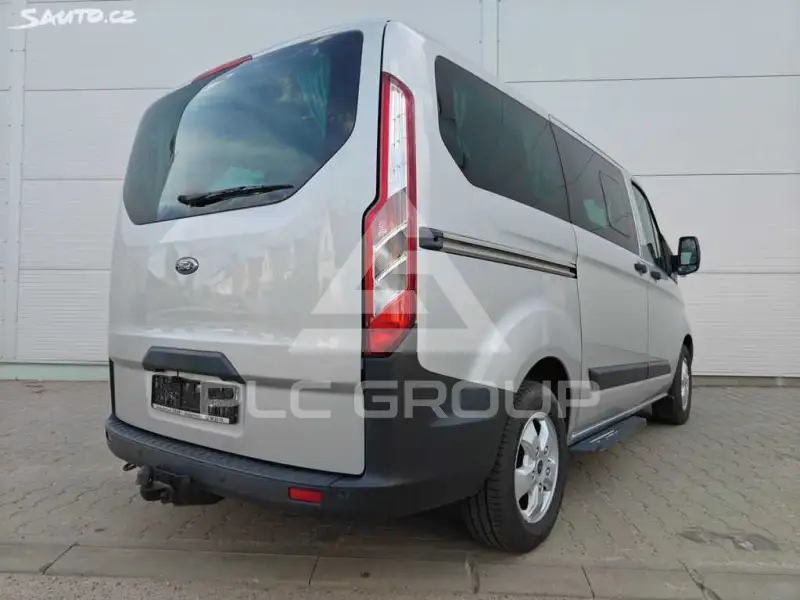 2015 Ford Tourneo