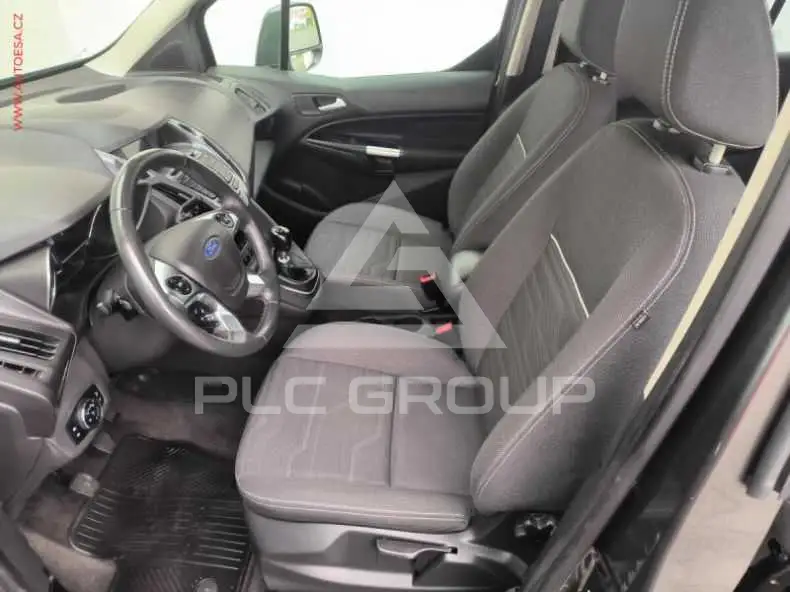 2015 Ford Tourneo