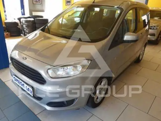 2015 Ford Tourneo