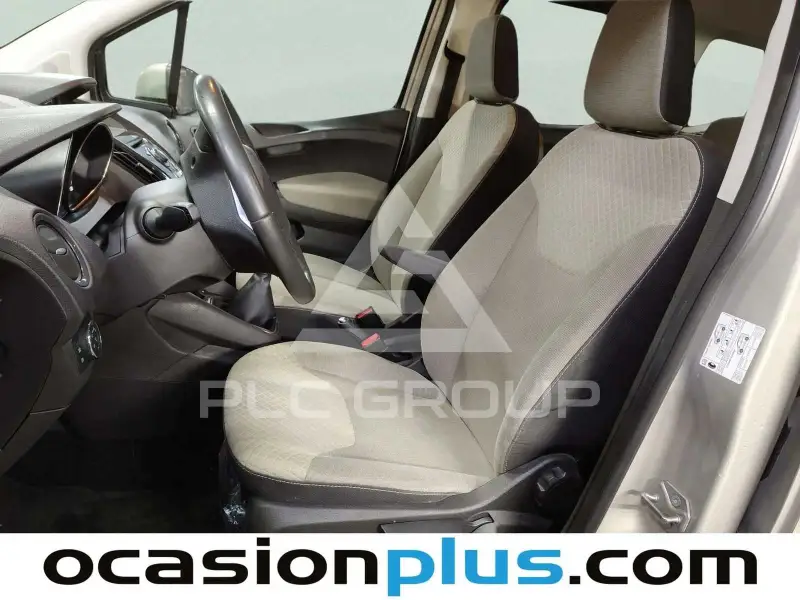 2015 Ford Tourneo