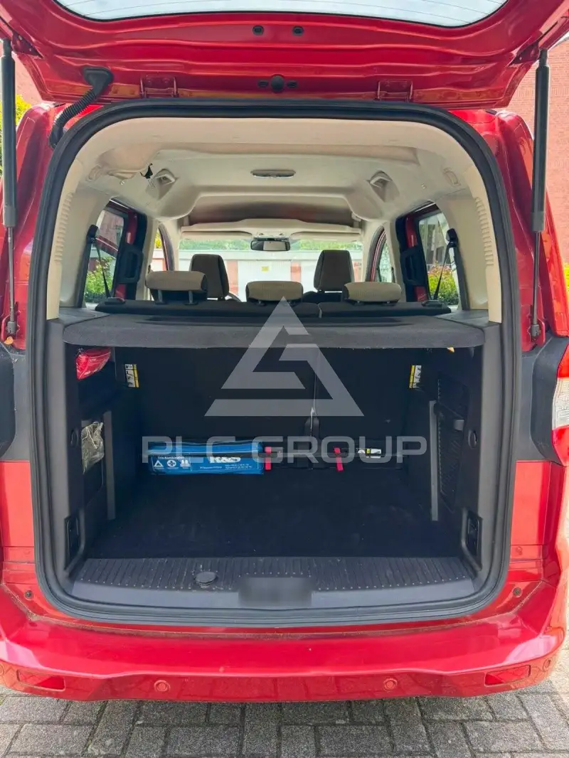 2015 Ford Tourneo