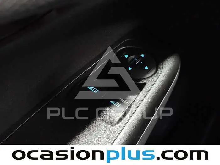 2015 Ford Tourneo