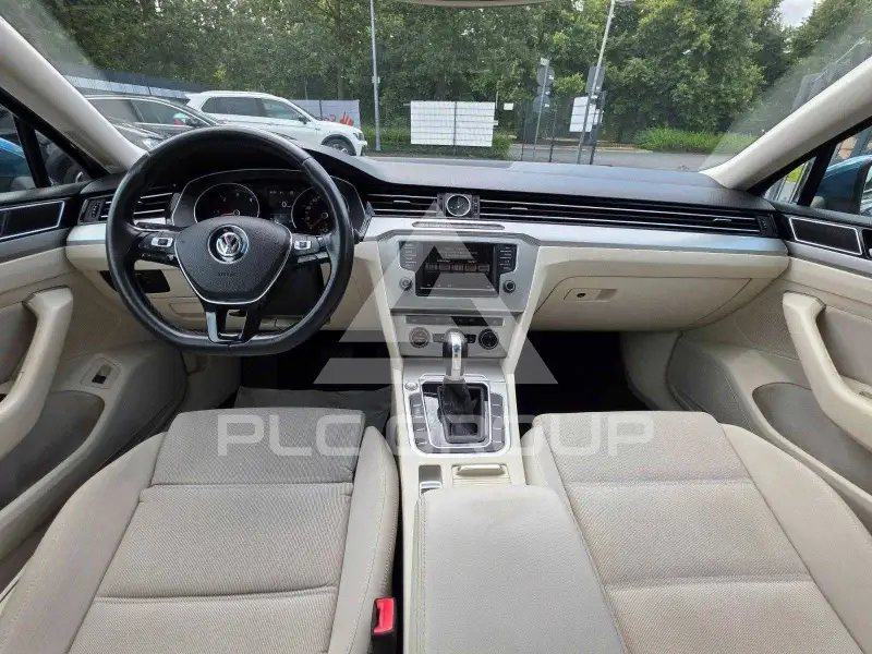 2015 Volkswagen Passat