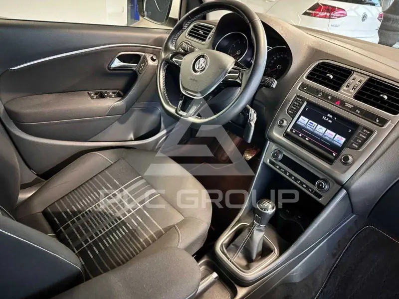 2015 Volkswagen Polo