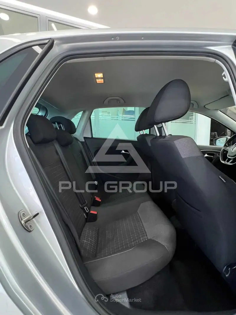 2015 Volkswagen Polo