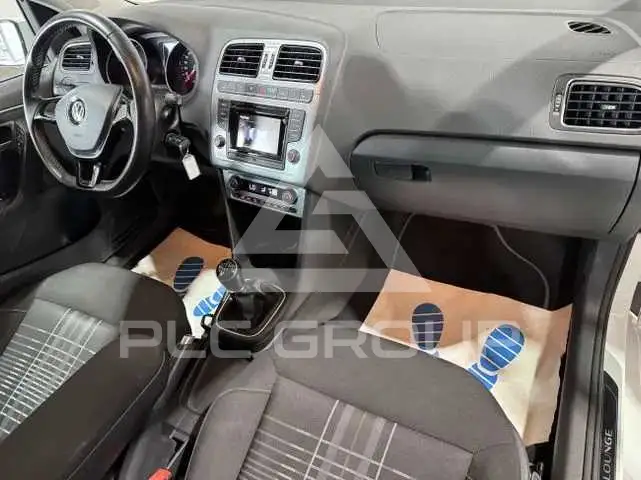 2015 Volkswagen Polo