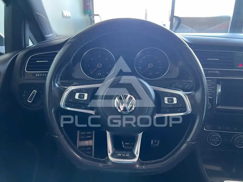 2015 Volkswagen GOLF