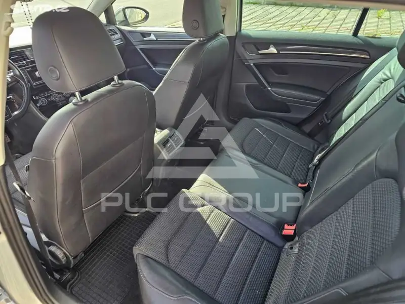 2015 Volkswagen GOLF