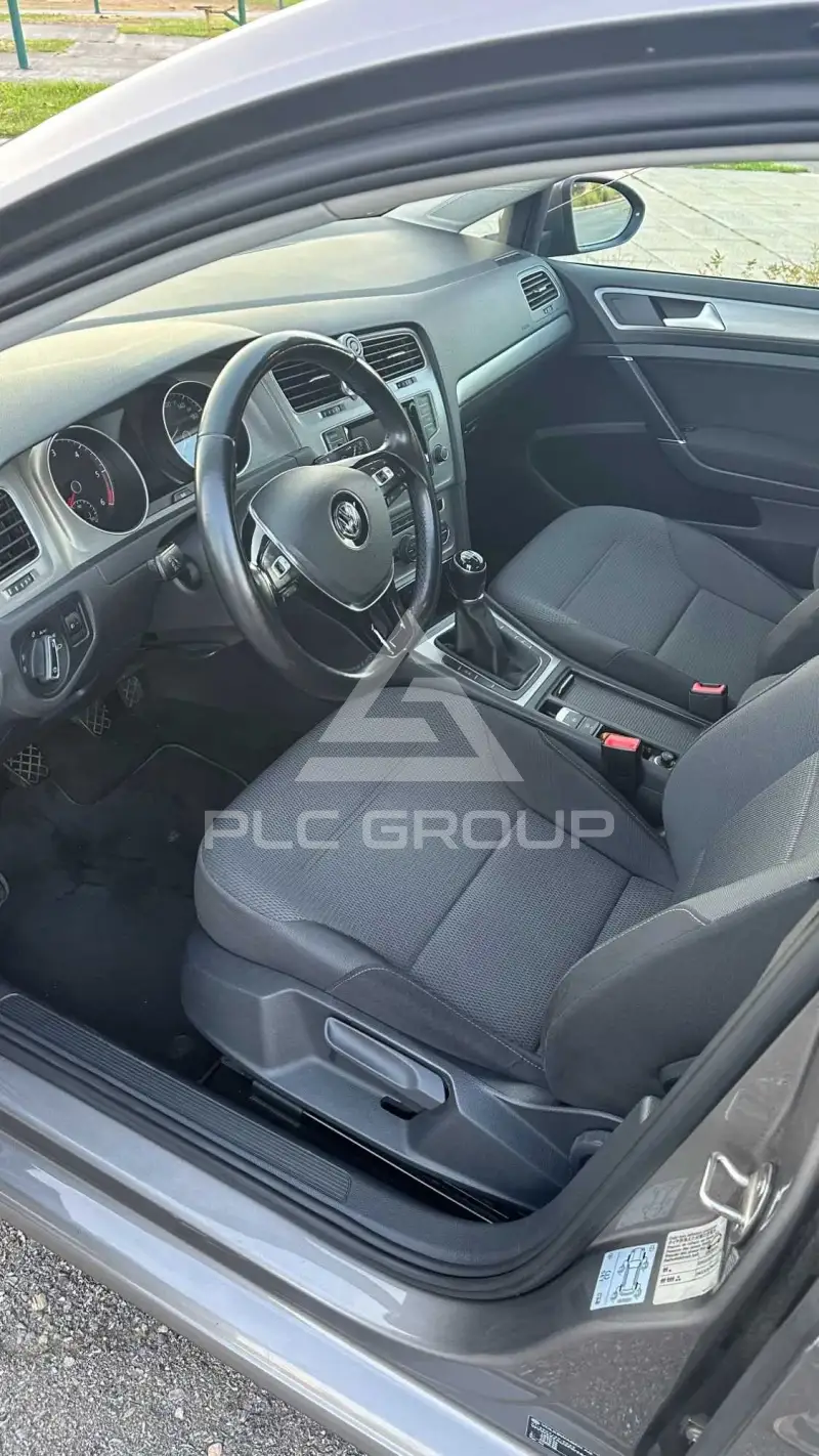 2015 Volkswagen GOLF