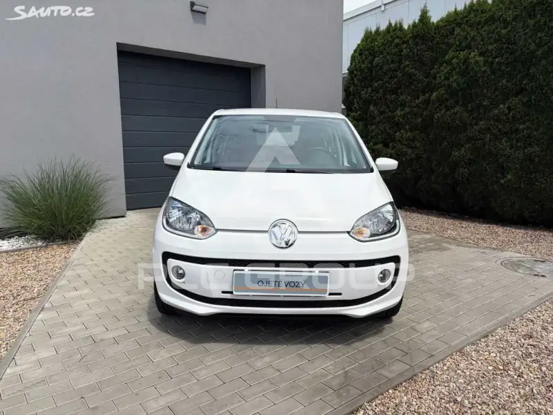 2015 Volkswagen Up