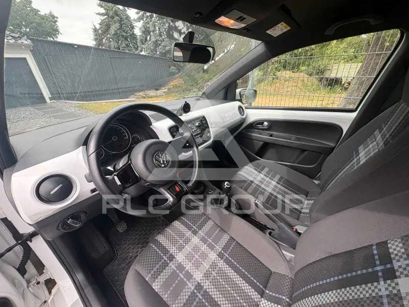 2015 Volkswagen Up