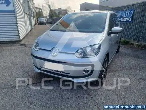2015 Volkswagen Up