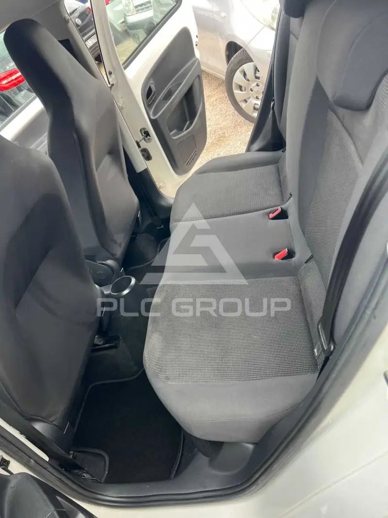 2015 Volkswagen Up