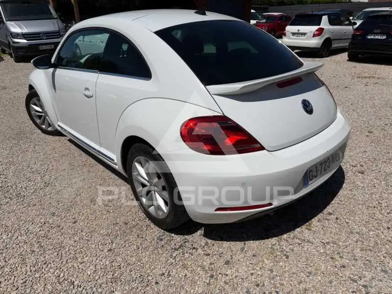 2015 Volkswagen BEETLE