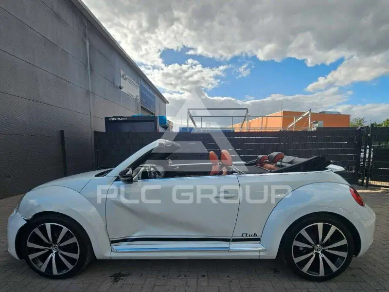 2015 Volkswagen BEETLE