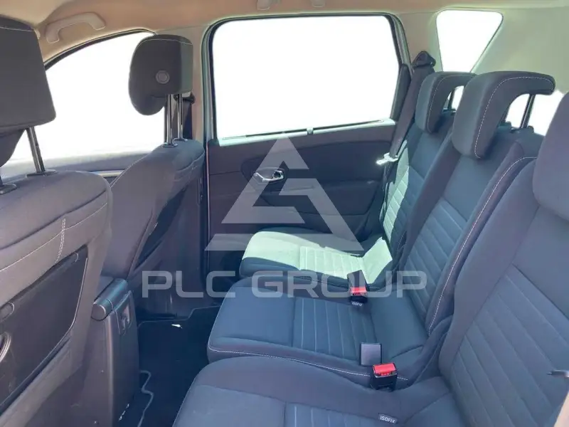 2015 Renault Scenic