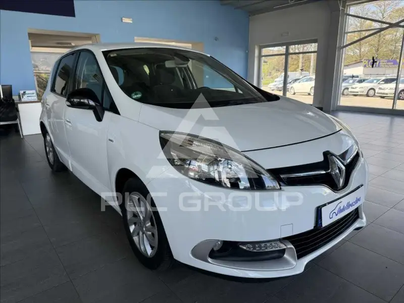 2015 Renault Scenic