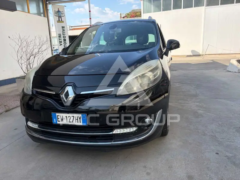 2015 Renault Scenic