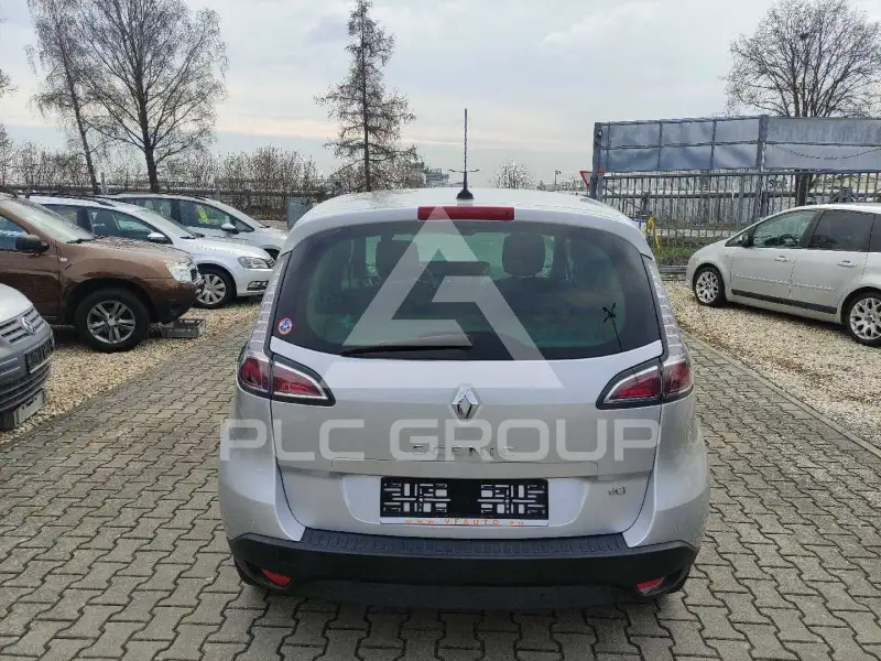 2015 Renault Scenic