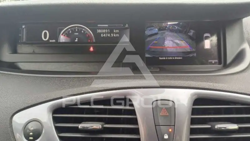 2015 Renault Scenic