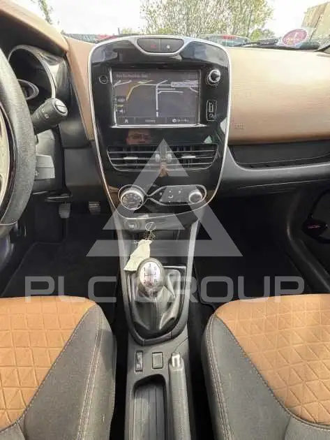 2015 Renault Clio
