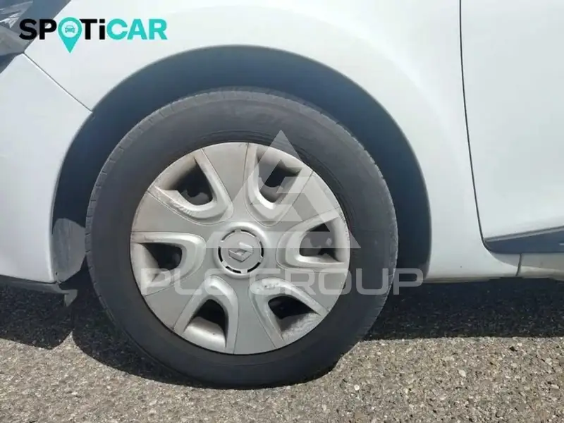 2015 Renault Clio