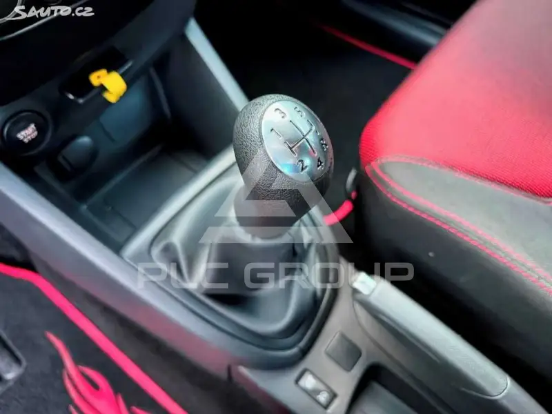 2015 Renault Clio