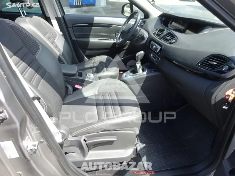 2015 Renault Grand Scenic