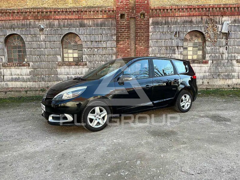 2015 Renault Grand Scenic