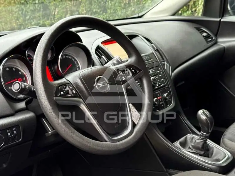 2015 Opel Astra