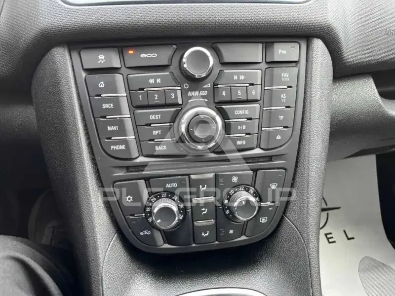 2015 Opel MERIVA