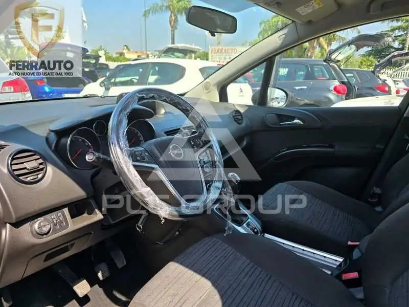 2015 Opel MERIVA