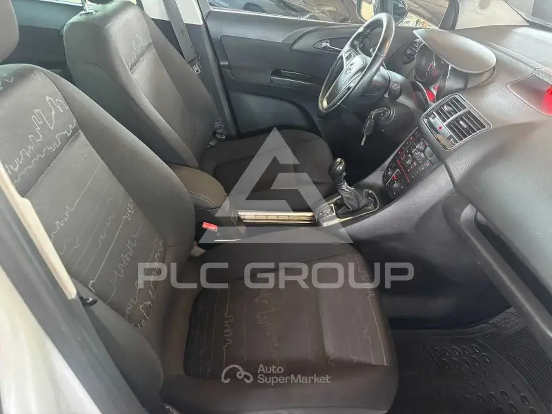 2015 Opel MERIVA
