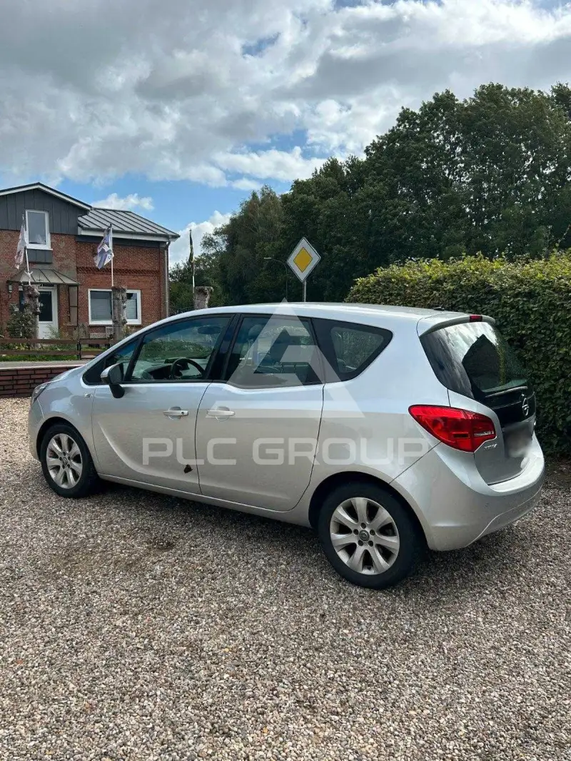 2015 Opel MERIVA