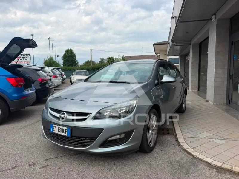 2015 Opel Astra