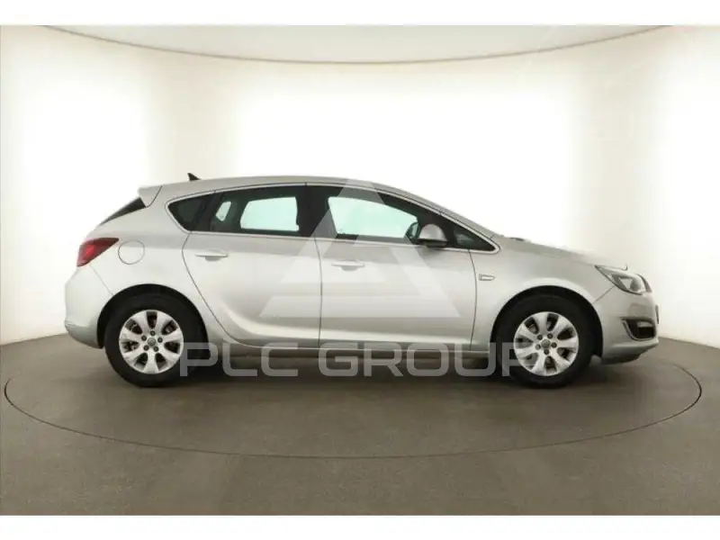 2015 Opel Astra