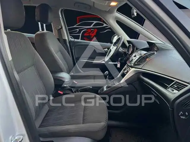 2015 Opel ZAFIRA