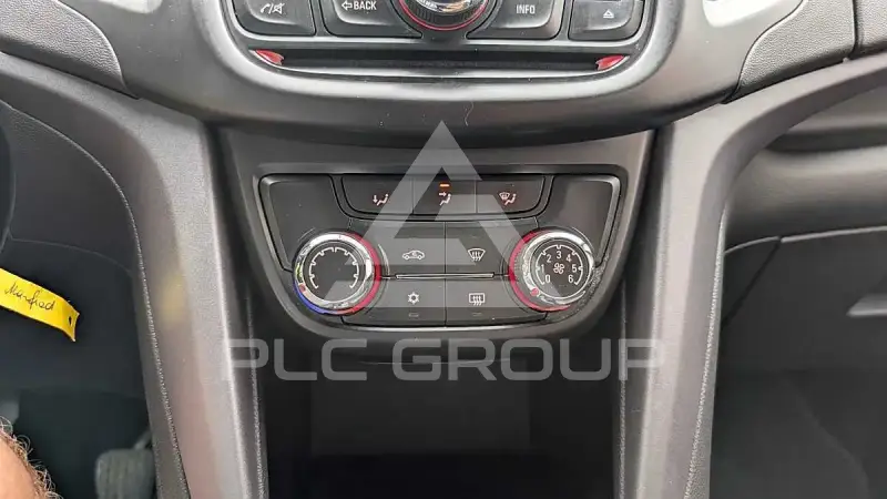 2015 Opel ZAFIRA