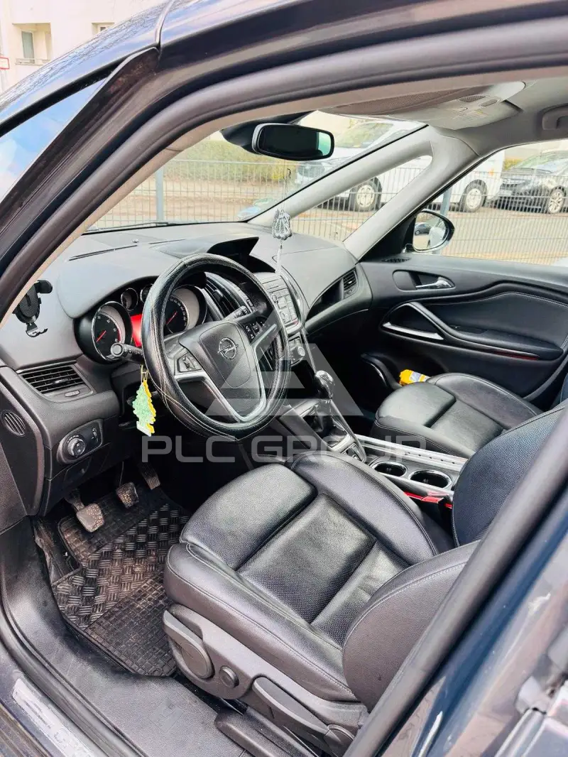 2015 Opel ZAFIRA