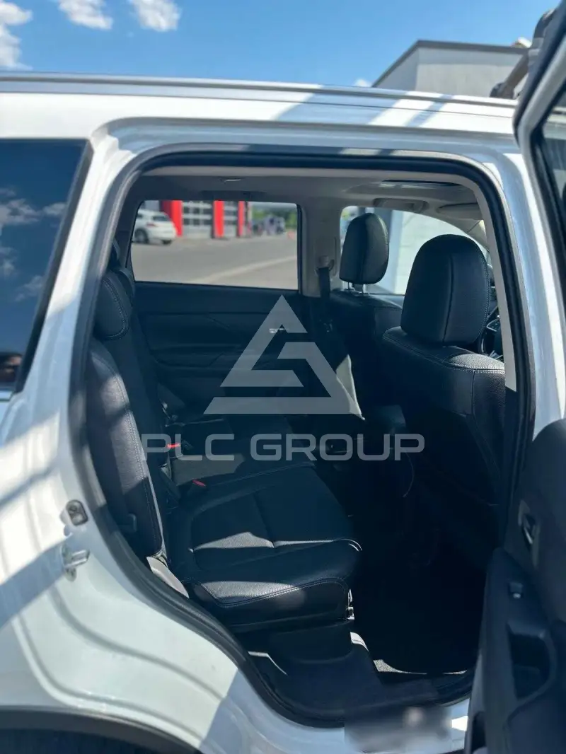 2016 Mitsubishi OUTLANDER