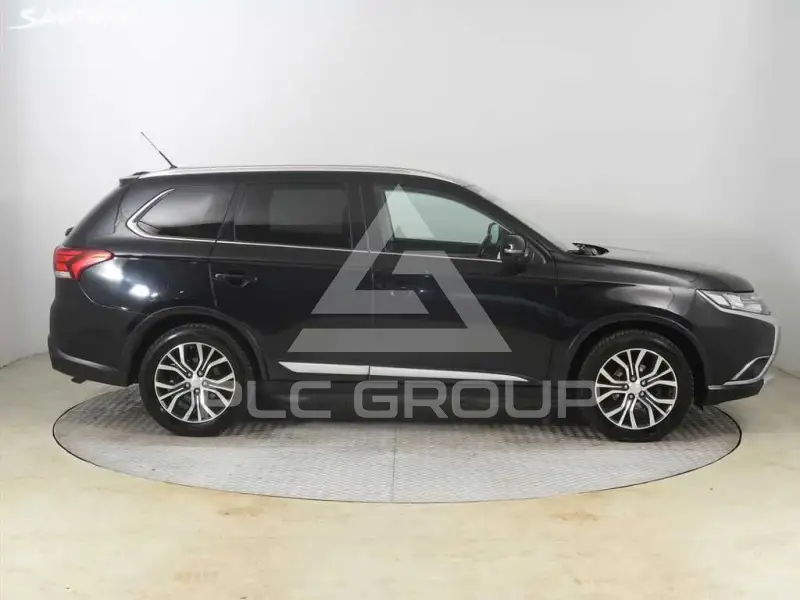 2016 Mitsubishi OUTLANDER