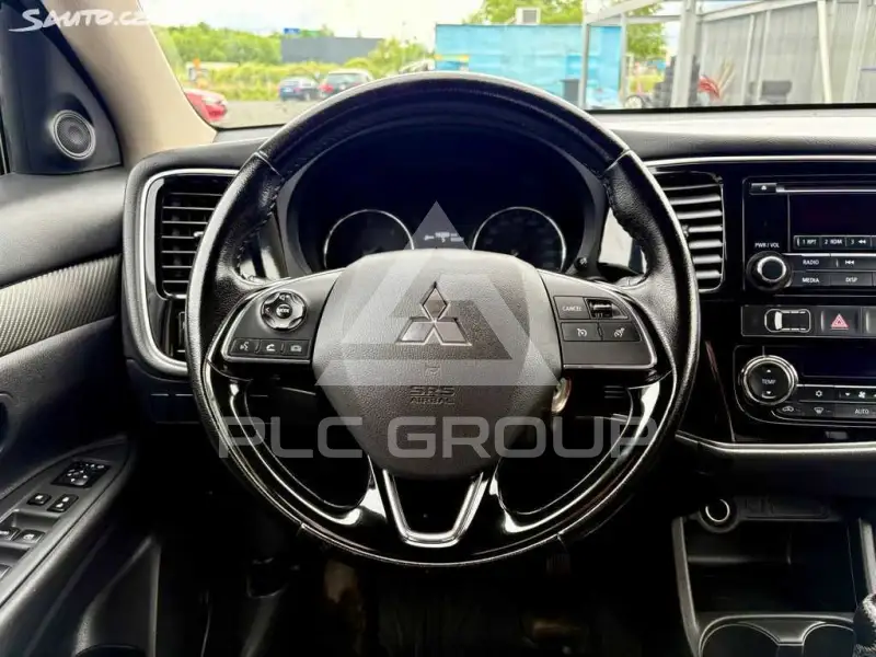 2016 Mitsubishi OUTLANDER