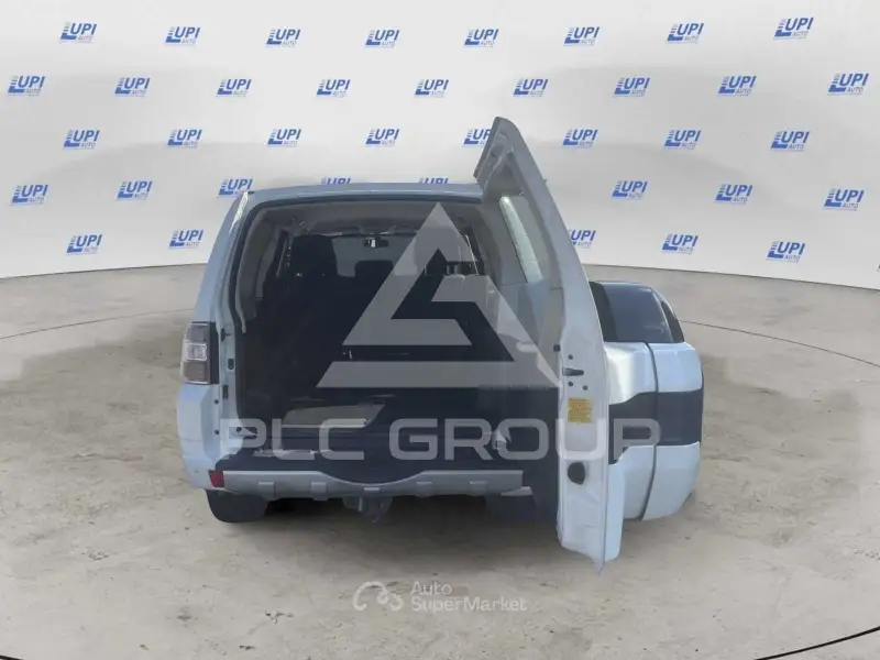 2016 Mitsubishi PAJARO