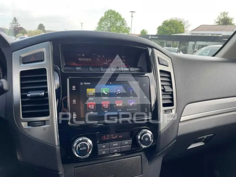 2016 Mitsubishi PAJARO