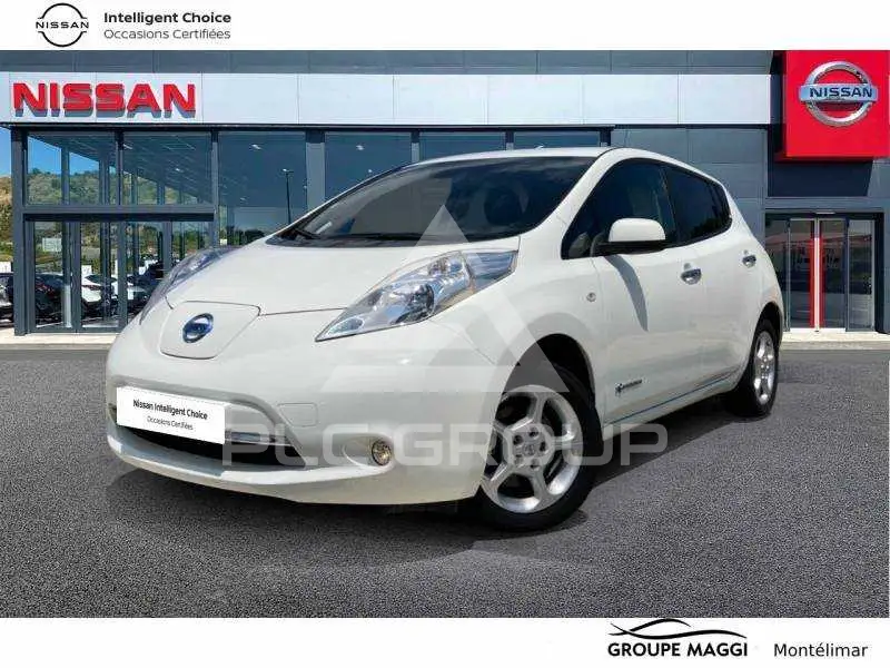 2016 Nissan LEAF